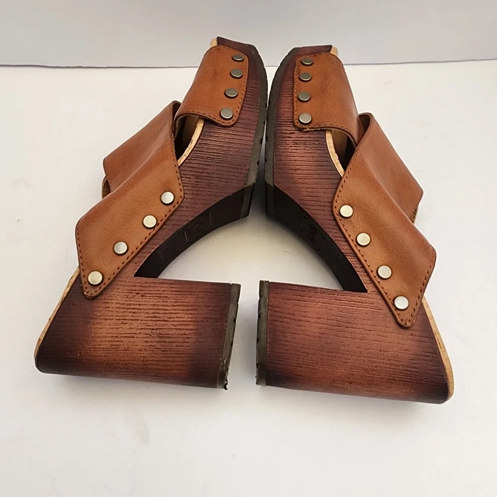Korks Tan Crossover Studded Platform Clog Sandals Wood Block Heel Retro Boho Sz6